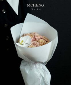 Mẫu Hoa Bó Hồng Shimmer thiết kế ngọt ngào tỏa sáng tại Mcheng Florist