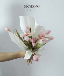 Mẫu Hoa Bó Tulip Hồng Pastel thiết kế thanh lịch tại Mcheng Florist