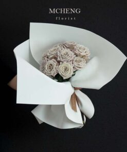 Mẫu Hoa Bó Hồng Manta thiết kế thanh lịch tại Mcheng Florist