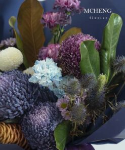 Cận cảnh sự kết hợp nghệ thuật hoang dã của mẫu Hoa Bó Cúc Mẫu Đơn Xanh Mix Banksia
