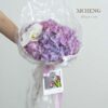 Mẫu Hoa Bó Cẩm Tú Cầu Tím Mix Lan Hồ Điệp thiết kế mộng mơ tại Mcheng Florist