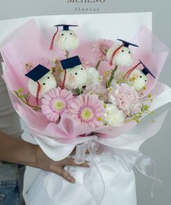 Hoa Bó Tốt Nghiệp Ping Pong Cử Nhân thiết kế tạo hình ngộ nghĩnh tại Mcheng Florist