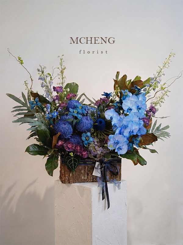 Thuc Te Hop Go Hoa Xanh Duong Phoi Tim Mcheng Kích thước thực tế hộp gỗ hoa xanh dương phối tím nghệ thuật trên bục trưng bày
