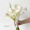 Mẫu Hoa Cưới Calla Mix Tulip Trắng thiết kế đài các sang trọng tại Mcheng Florist Long Khánh