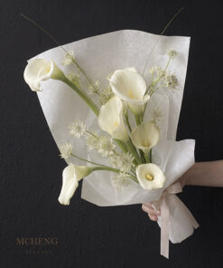 Mẫu Hoa Bó Calla Lily Trắng thiết kế sang trọng tại shop hoa tươi Long Khánh Đồng Nai